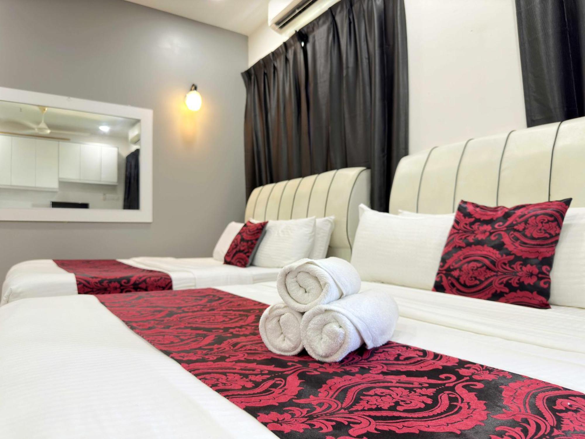 Cahaya Qaira Homestay @ D'Perdana Кота-Бару Экстерьер фото